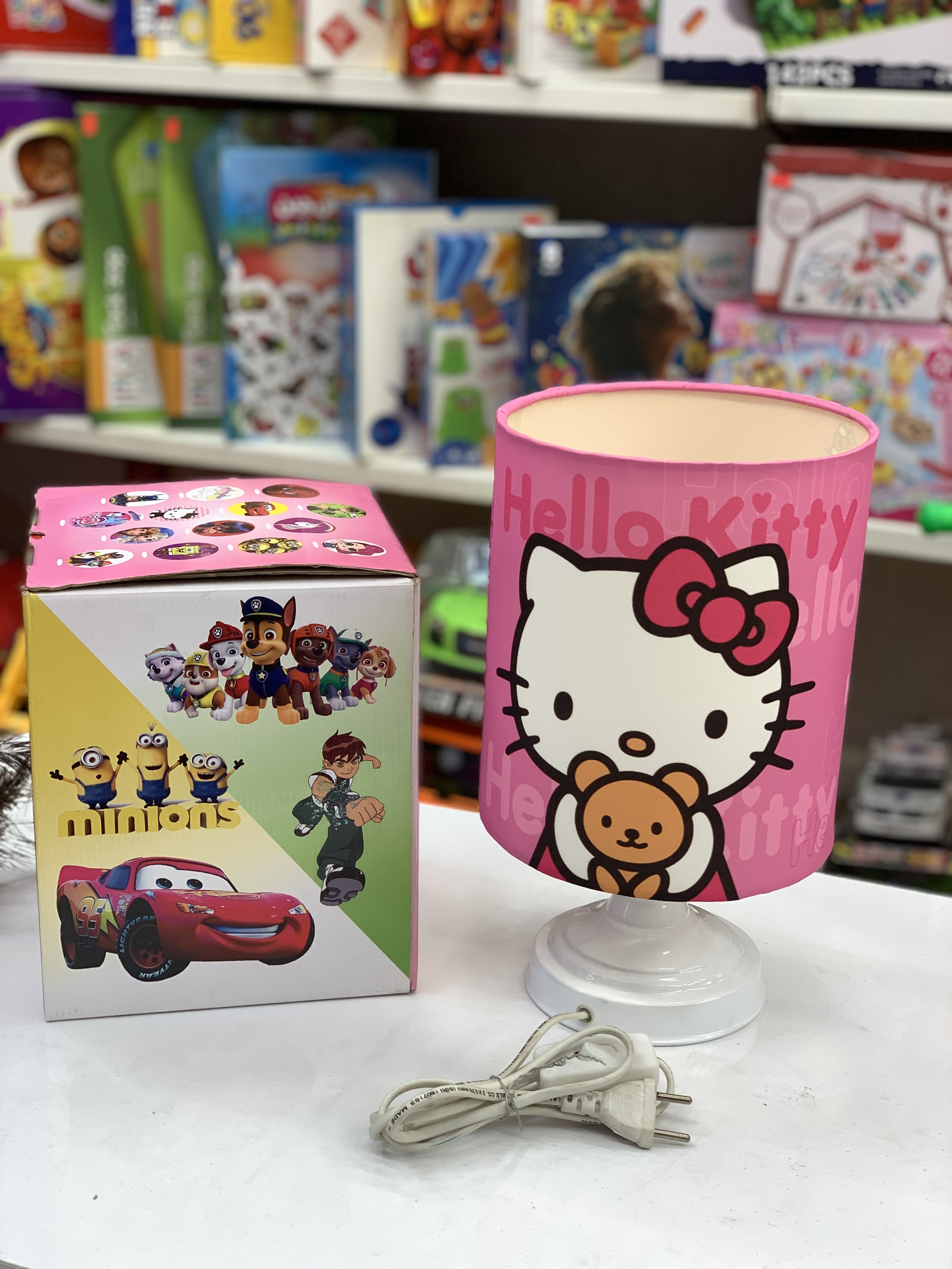آباژور پایه فلزی اتاق کودک